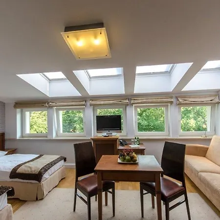 酒店 阿波罗酒店 4*