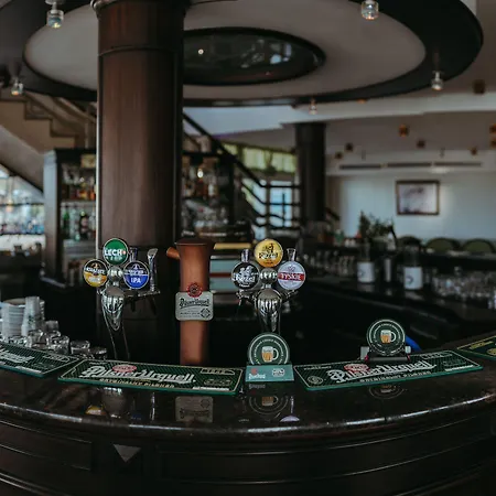 Apollo Szálloda Darlowko