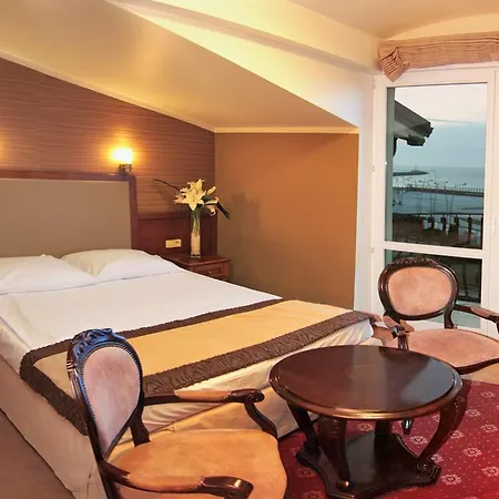 阿波罗酒店 4* 达洛科