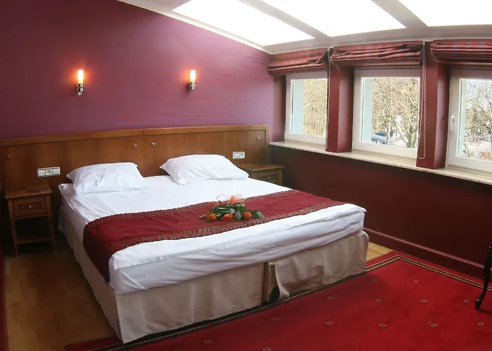 Apollo 4* Darłówko